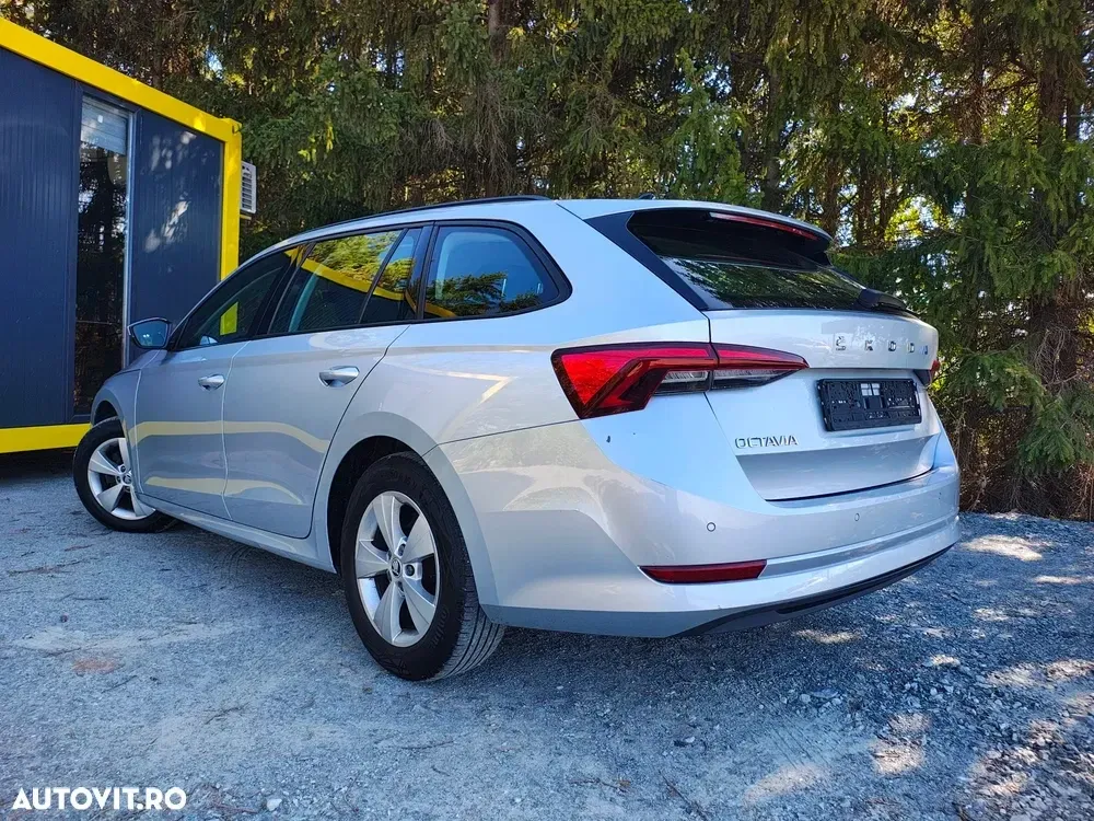 Škoda Octavia IV 2.0 TDI DSG Style — imagine 2