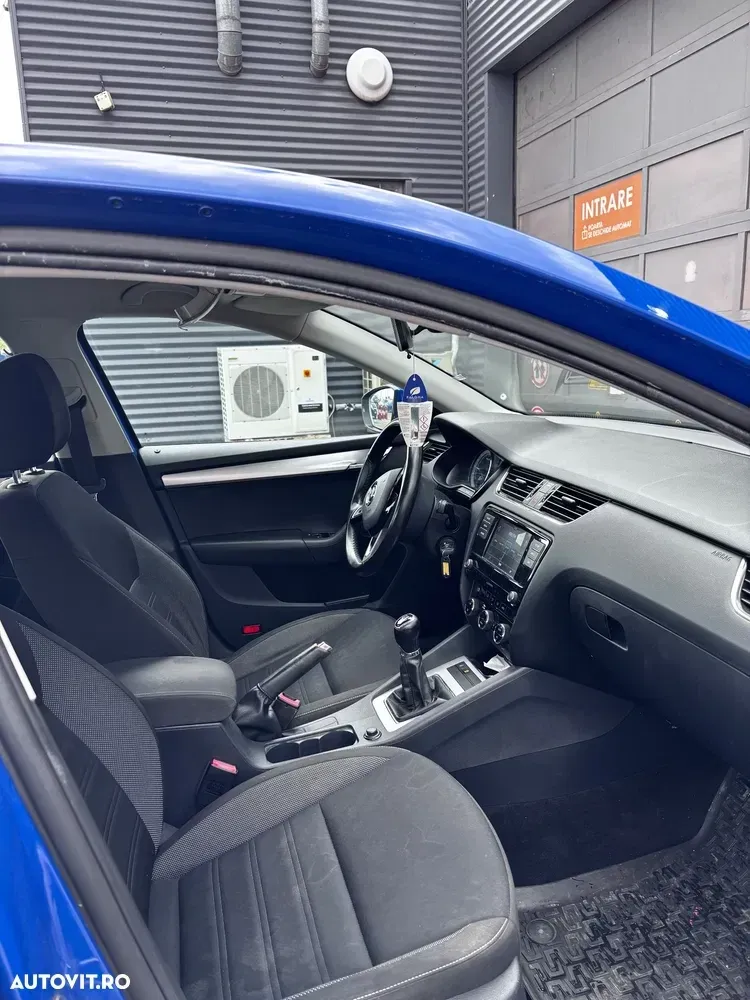 Škoda Octavia IV 1.6 TDI Active — imagine 5