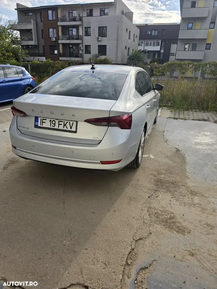 Škoda Octavia IV 2.0 TDI DSG Style — imagine 3