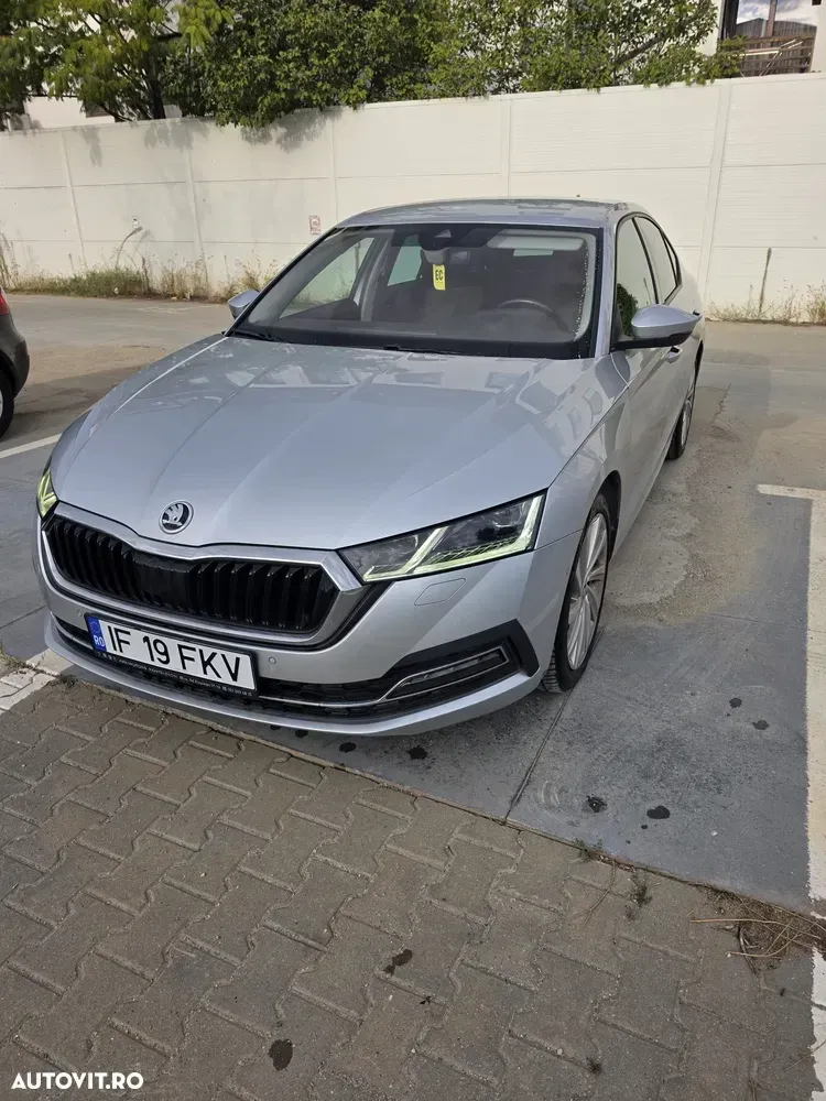 Škoda Octavia IV 2.0 TDI DSG Style — imagine 4