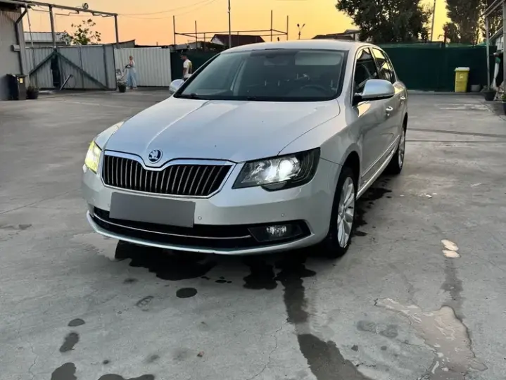Škoda Superb II 2.0 TDI 4X4 Elegance