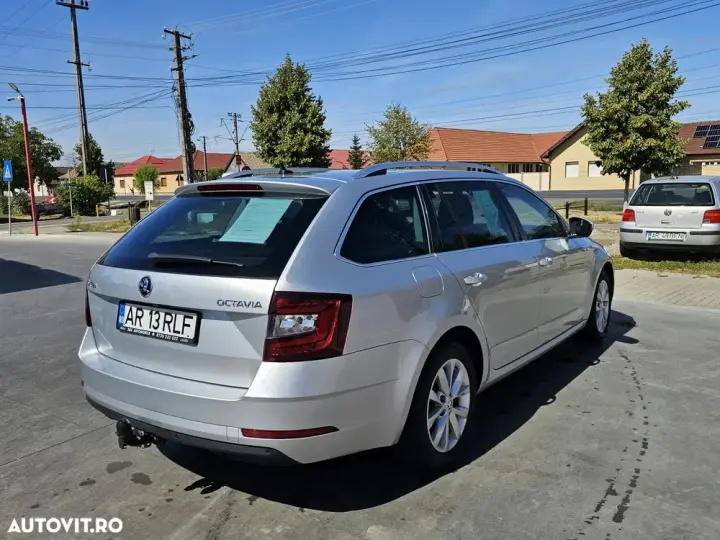 Škoda Octavia III 1.6 TDI DSG Ambition