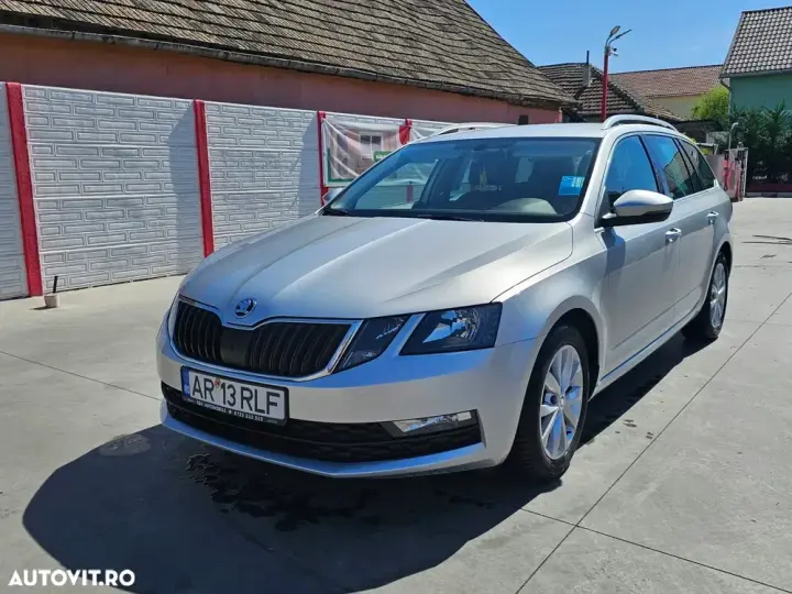 Škoda Octavia III 1.6 TDI DSG Ambition