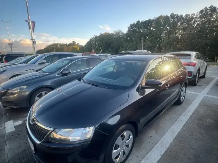 Škoda Rapid 1.4 TDI Ambition DSG