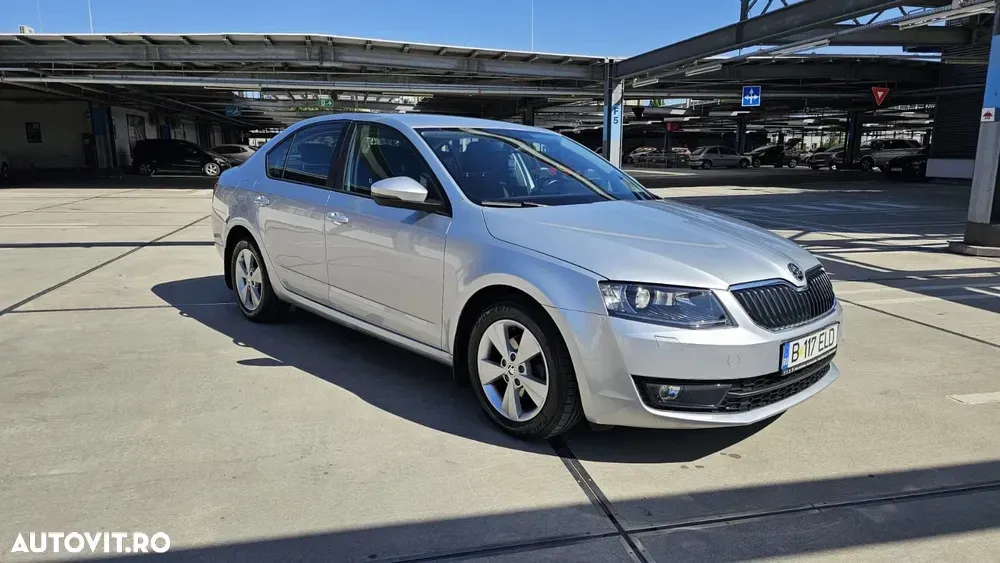 Škoda Octavia 1.6 TDI Style — imagine 3