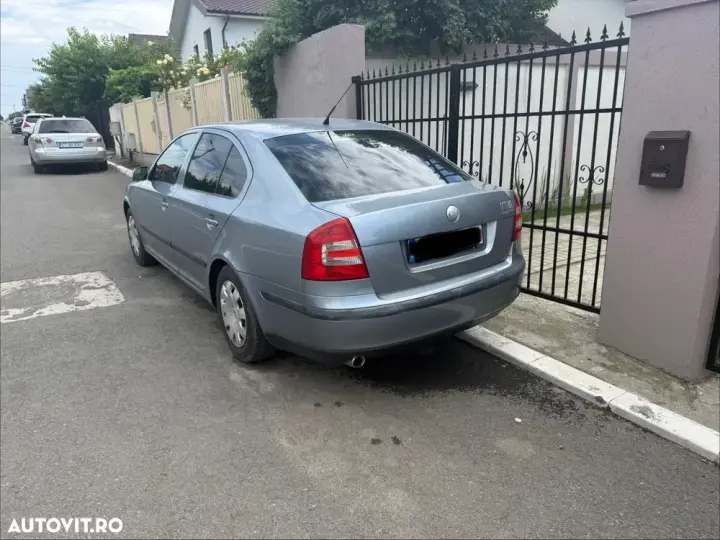 Škoda Octavia II 1.6 Ambiente