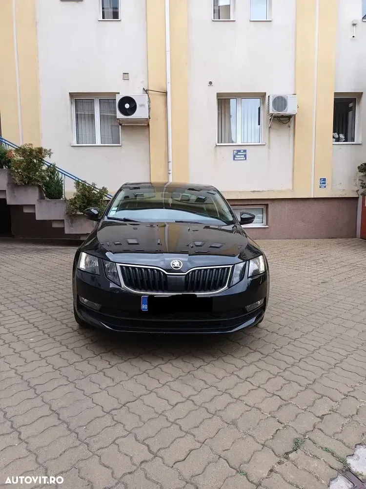 Škoda Octavia 2.0 TDI DSG Ambition — imagine 2