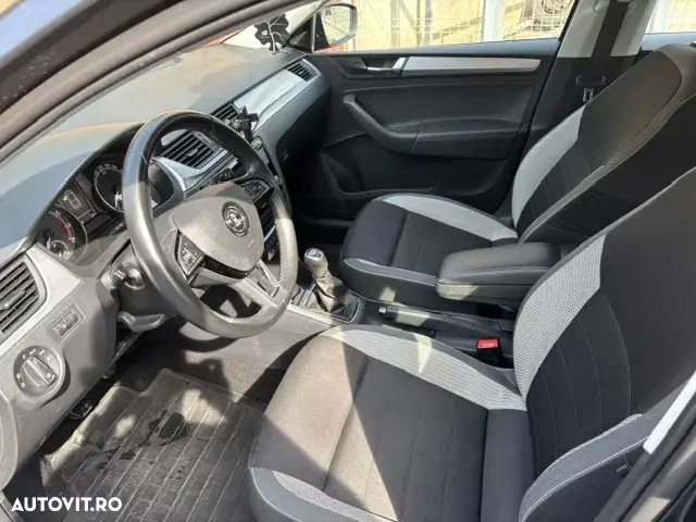 Škoda Rapid 1.0 TSI Ambition