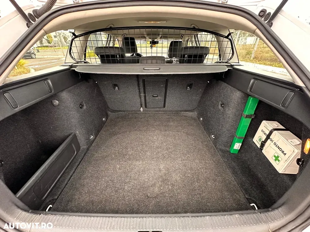 Škoda Octavia 1.6 TDI DSG Clever — imagine 5