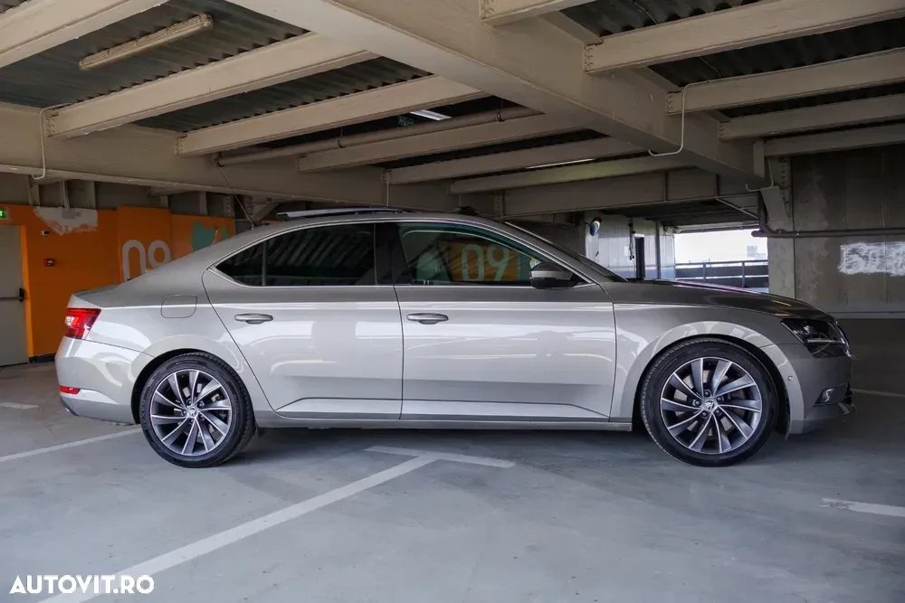 Škoda Superb III 2.0 TSI DSG 4X4 Laurin & Klement — imagine 3