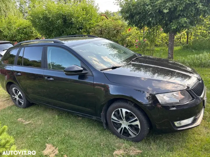 Škoda Octavia III 1.6 TDI AMBITION