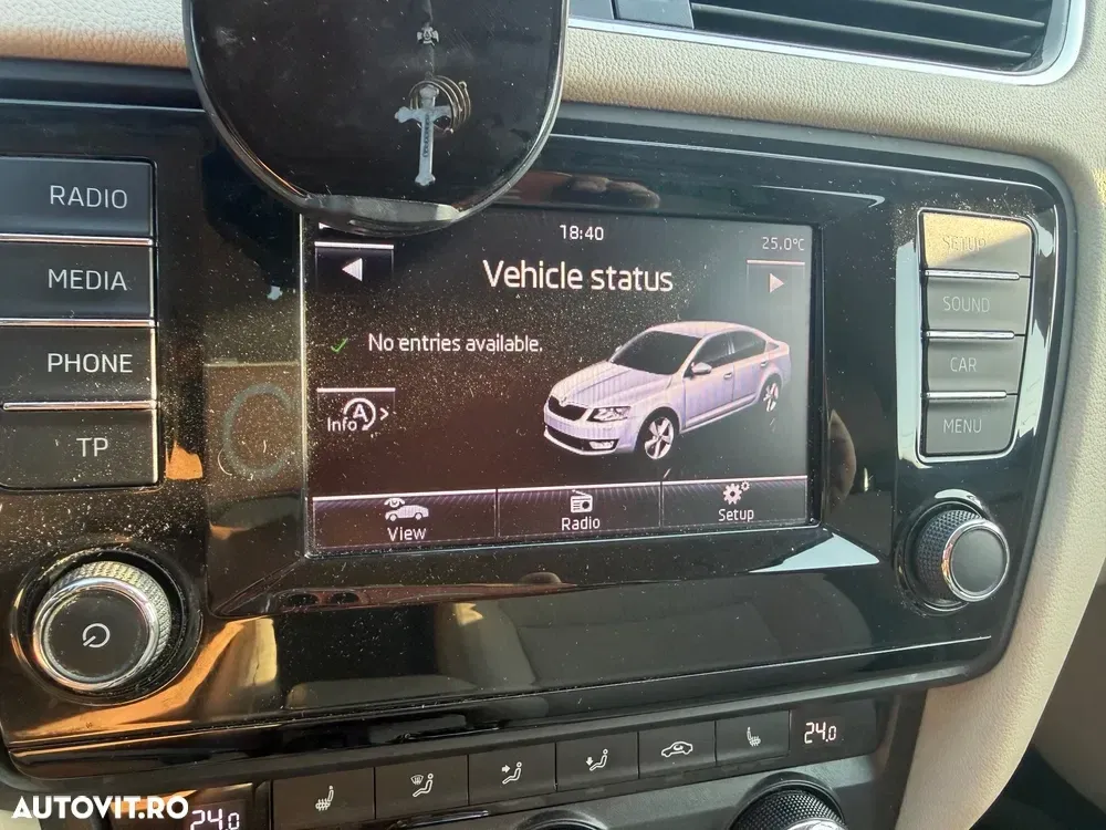 Škoda Octavia III 2.0 TDI DSG 4X4 RS — imagine 3