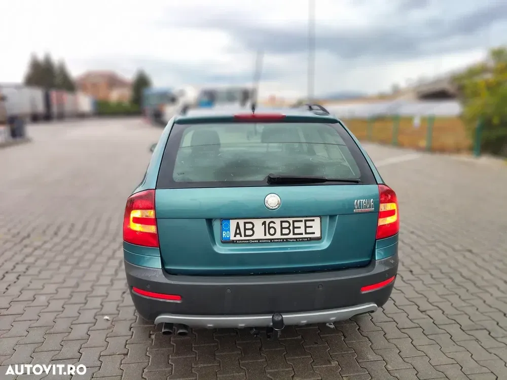 Škoda Octavia 2.0 TDI Ambiente 4x4 — imagine 2