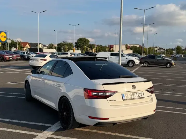 Škoda Superb III 2.0 TDI DSG Style
