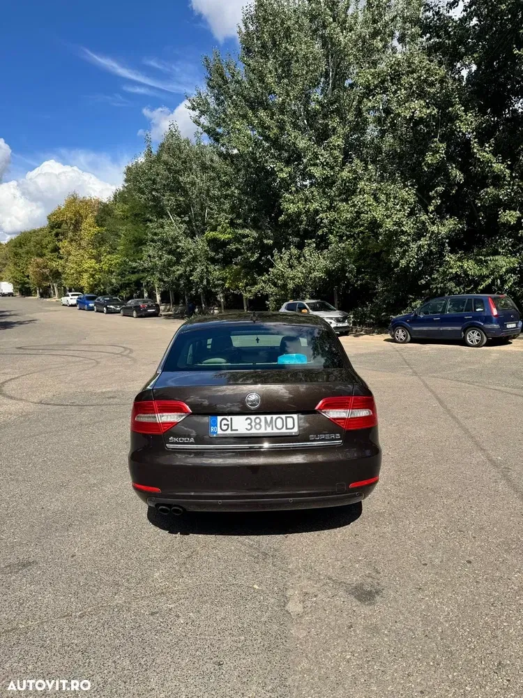 Škoda Superb II 2.0 TDI 4X4 Elegance — imagine 5