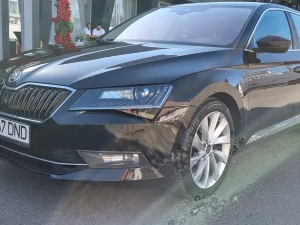 Škoda Superb III 2.0 TDI DSG Ambition