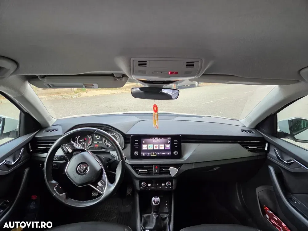 Škoda Scala 1.0 TSI Ambition — imagine 3