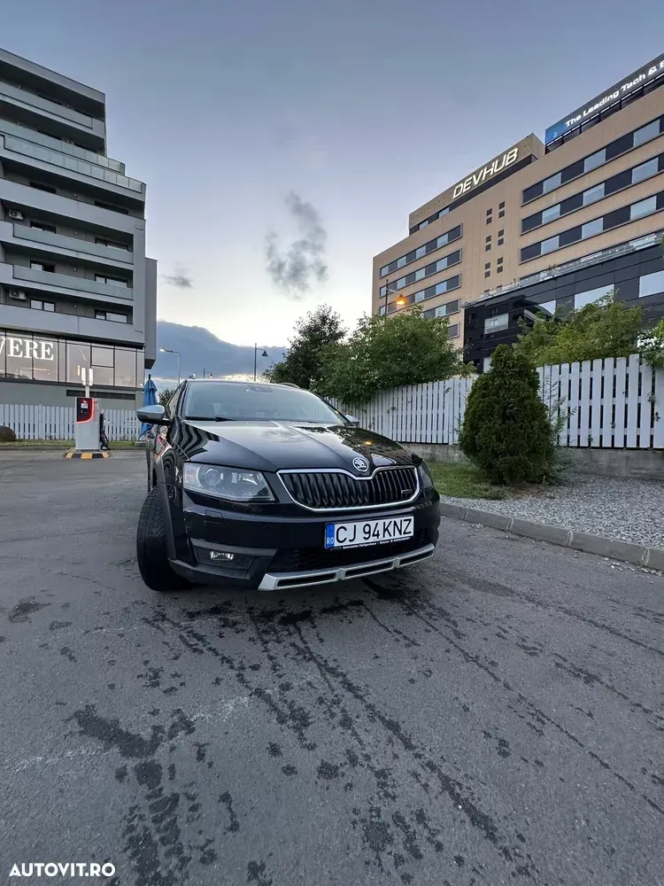 Škoda Octavia III 2.0 TDI 4x4 DSG Scout — imagine 3