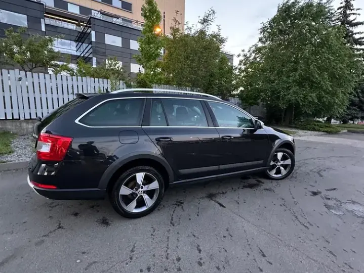 Škoda Octavia III 2.0 TDI 4x4 DSG Scout