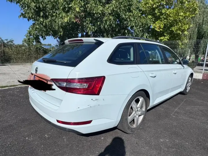 Škoda Superb III