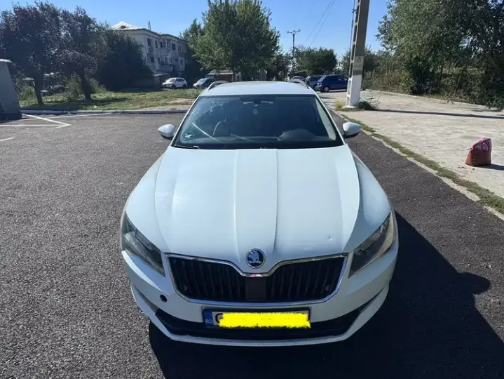 Škoda Superb III