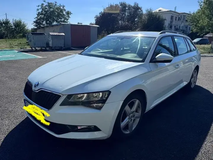 Škoda Superb III