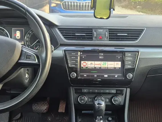 Škoda Superb III 1.6 TDI DSG Ambition