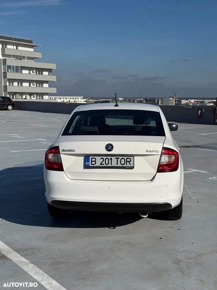 Škoda Rapid — imagine 5
