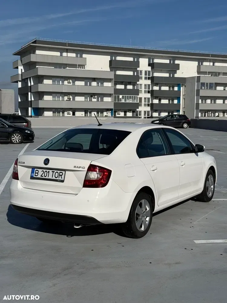 Škoda Rapid — imagine 4