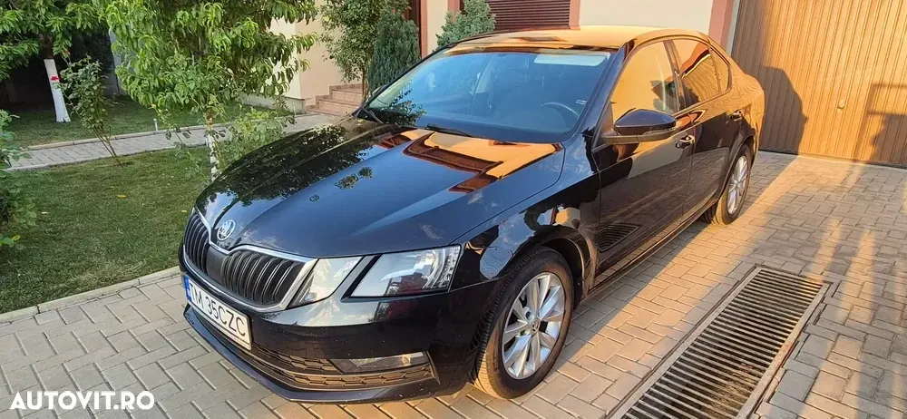 Škoda Octavia III 2.0 TDI Ambition — imagine 3
