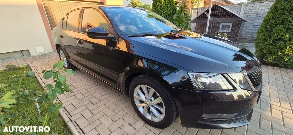 Škoda Octavia III 2.0 TDI Ambition — imagine 2
