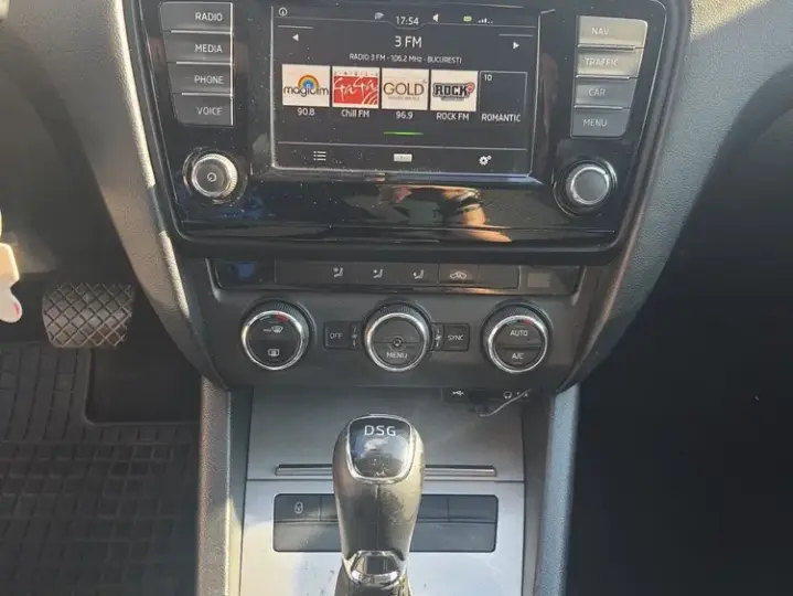 Škoda Octavia III 1.6 TDI DSG Ambition