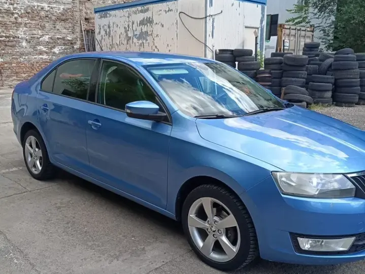 Škoda Rapid 1.4 TDI Ambition DSG