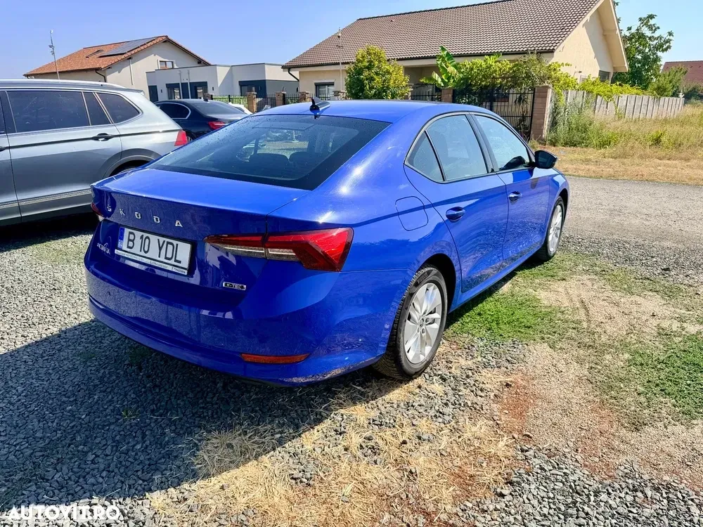 Škoda Octavia IV 1.5 TSI DSG Mild Hybrid Ambition — imagine 3