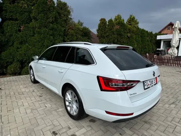 Škoda Superb III 2.0 TDI DSG Premium Edition