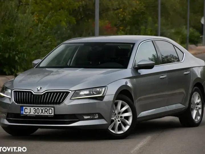 Škoda Superb 2.0 TDI Premium Edition