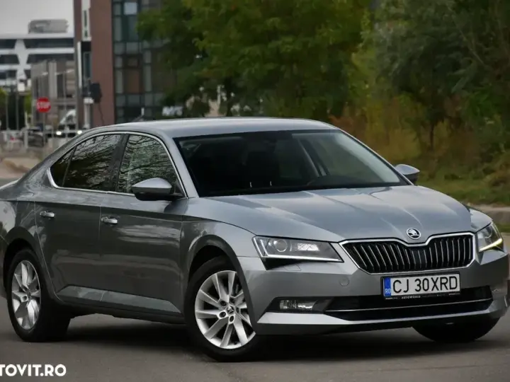Škoda Superb 2.0 TDI Premium Edition
