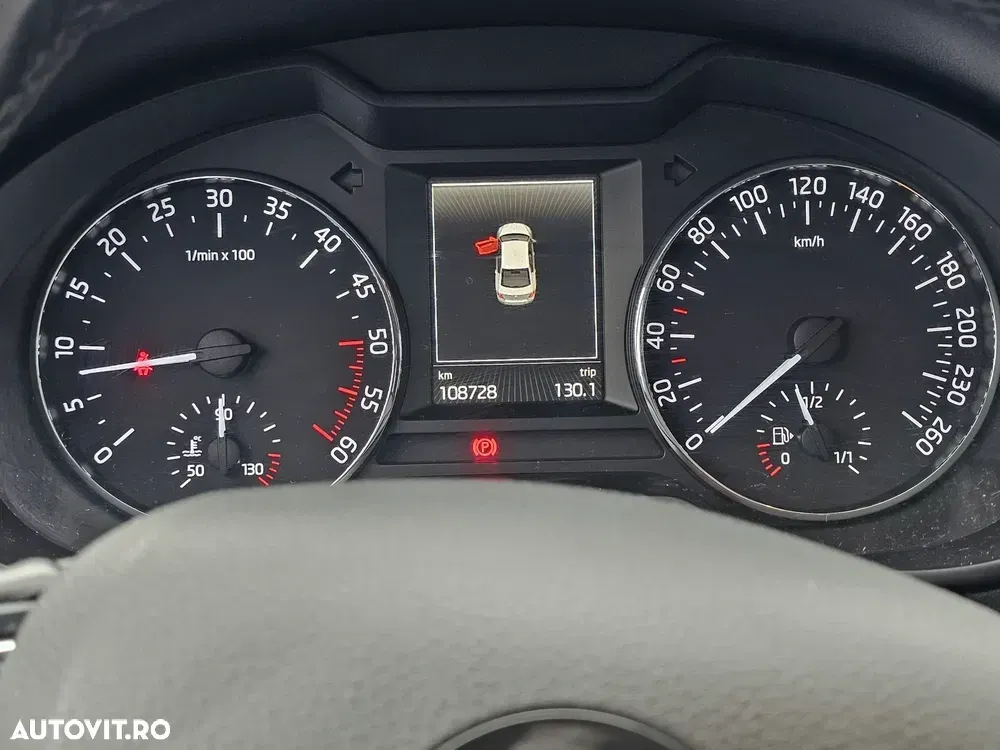 Škoda Octavia III 1.6 TDI Business — imagine 4
