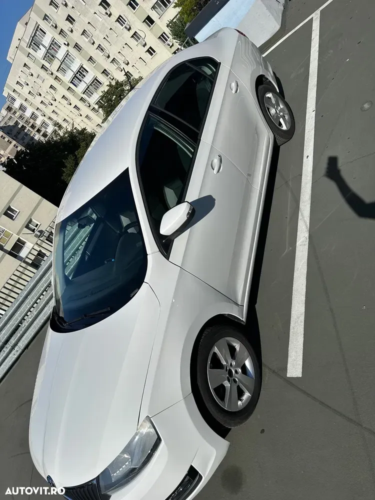 Škoda Rapid 1.0 TSI DSG Ambition — imagine 5