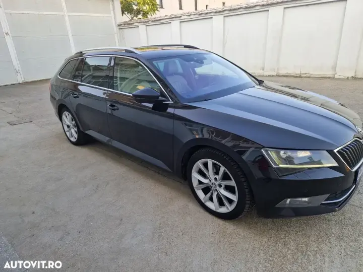 Škoda Superb III
