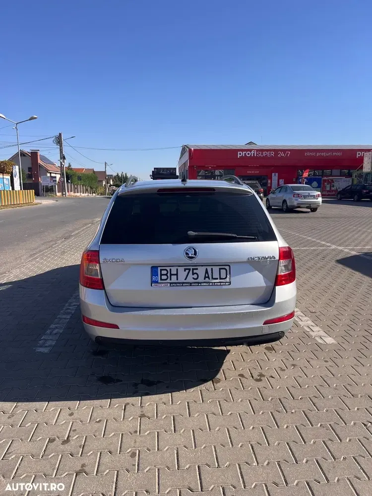 Škoda Octavia III — imagine 2