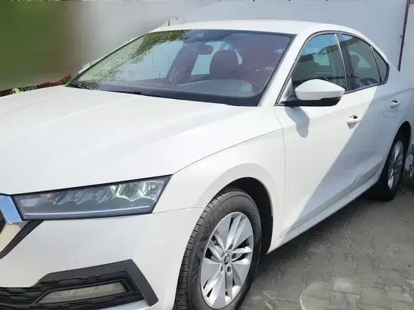 Škoda Octavia IV 2.0 TDI DSG Style