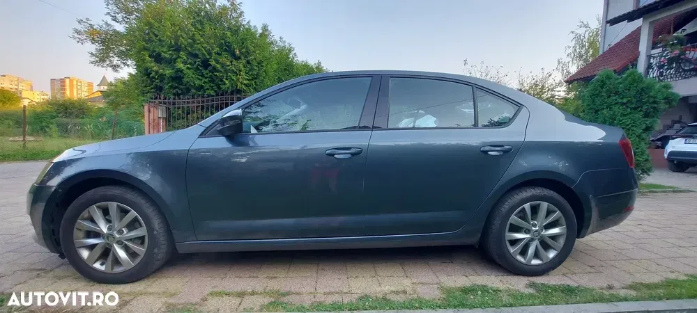 Škoda Octavia III 1.6 TDI Ambition — imagine 5