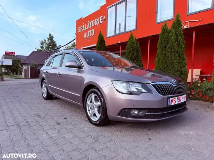 Škoda Superb III