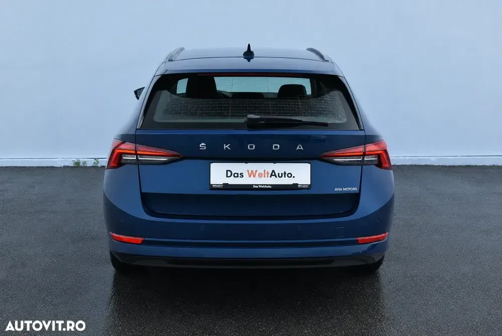 Škoda Octavia IV 2.0 TDI DSG Ambition — imagine 4