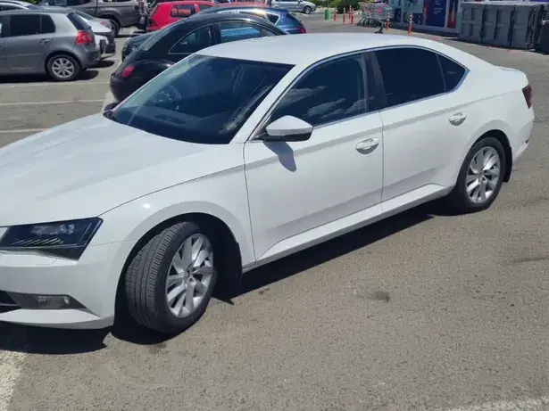 Škoda Superb III