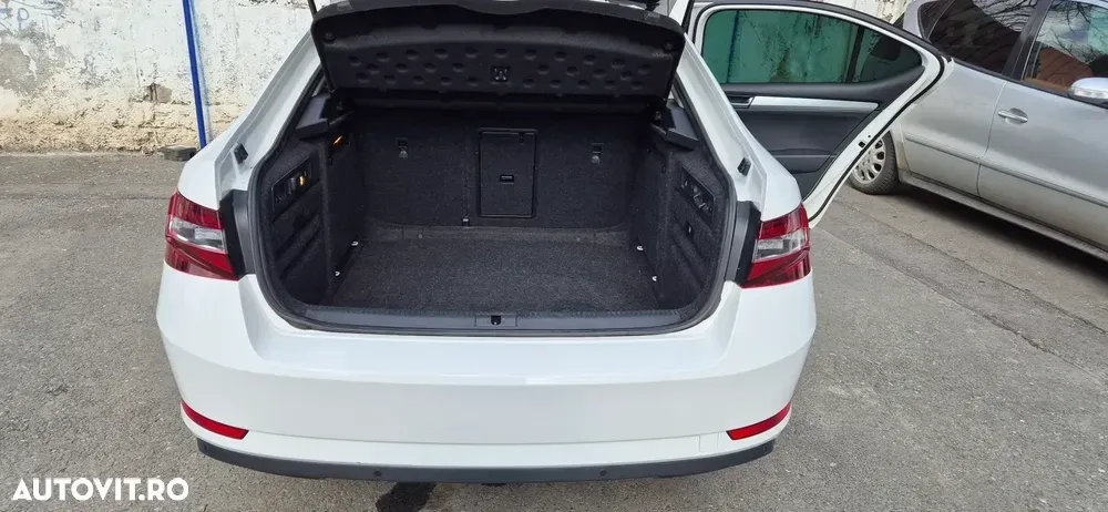 Škoda Superb III — imagine 6