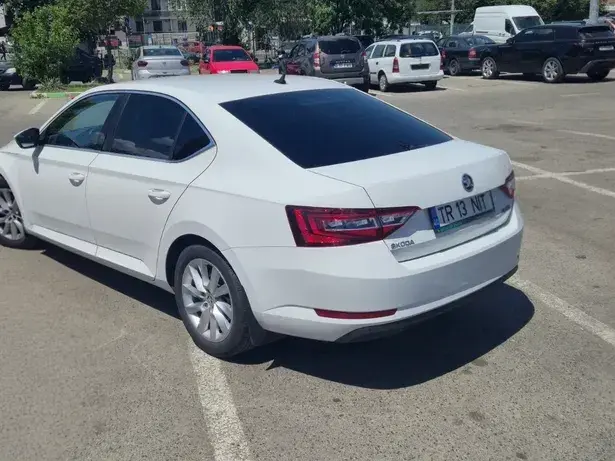 Škoda Superb III