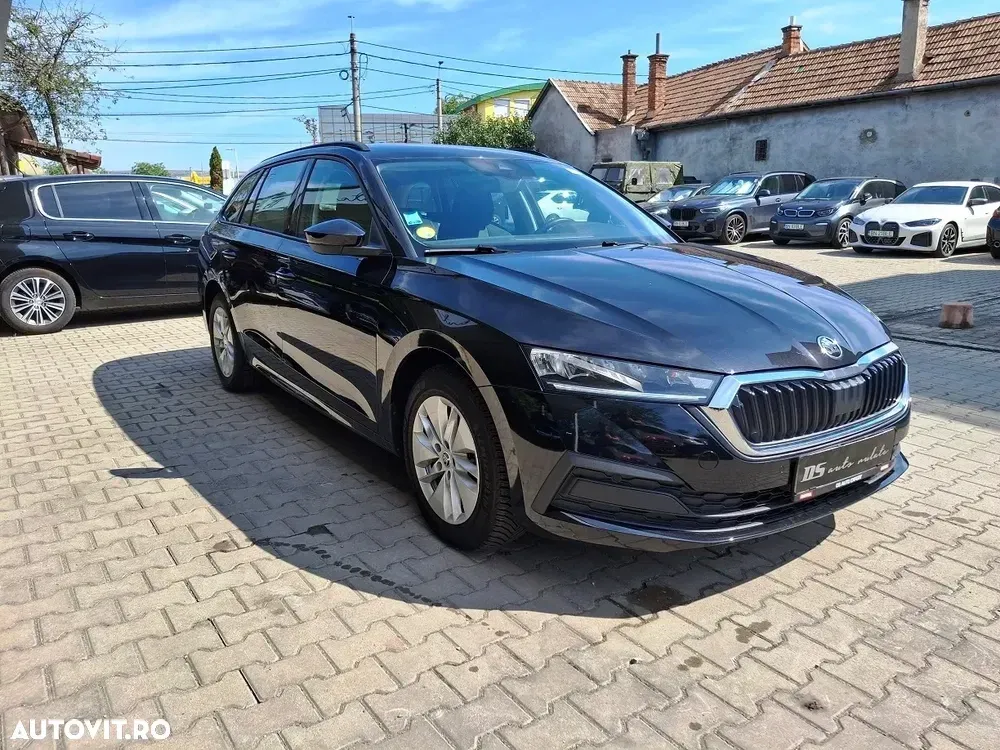 Škoda Octavia IV 2.0 TDI DSG Ambition — imagine 2