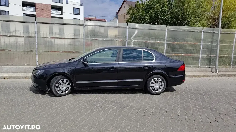 Škoda Superb II 2.0 TDI Elegance — imagine 4